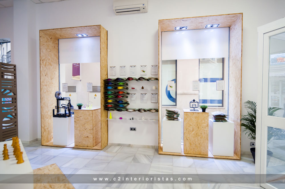 2017 年完成的 TR3SD 3D 打印机商店室内设计-10