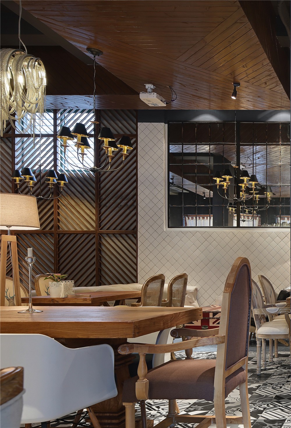 浪漫法式混搭，镇江享咖啡馆营造温馨小资空间-14