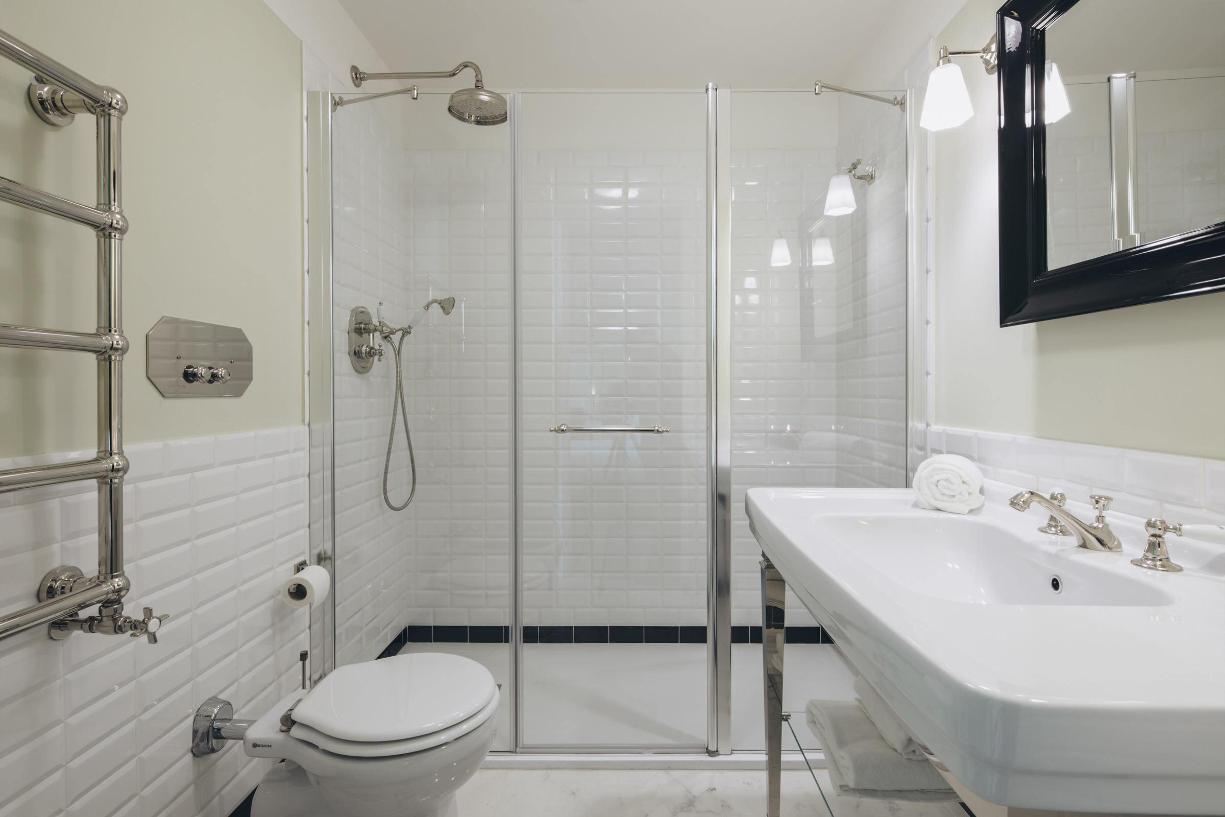 意大利博洛尼亚百年建筑的奢华套房新生-58