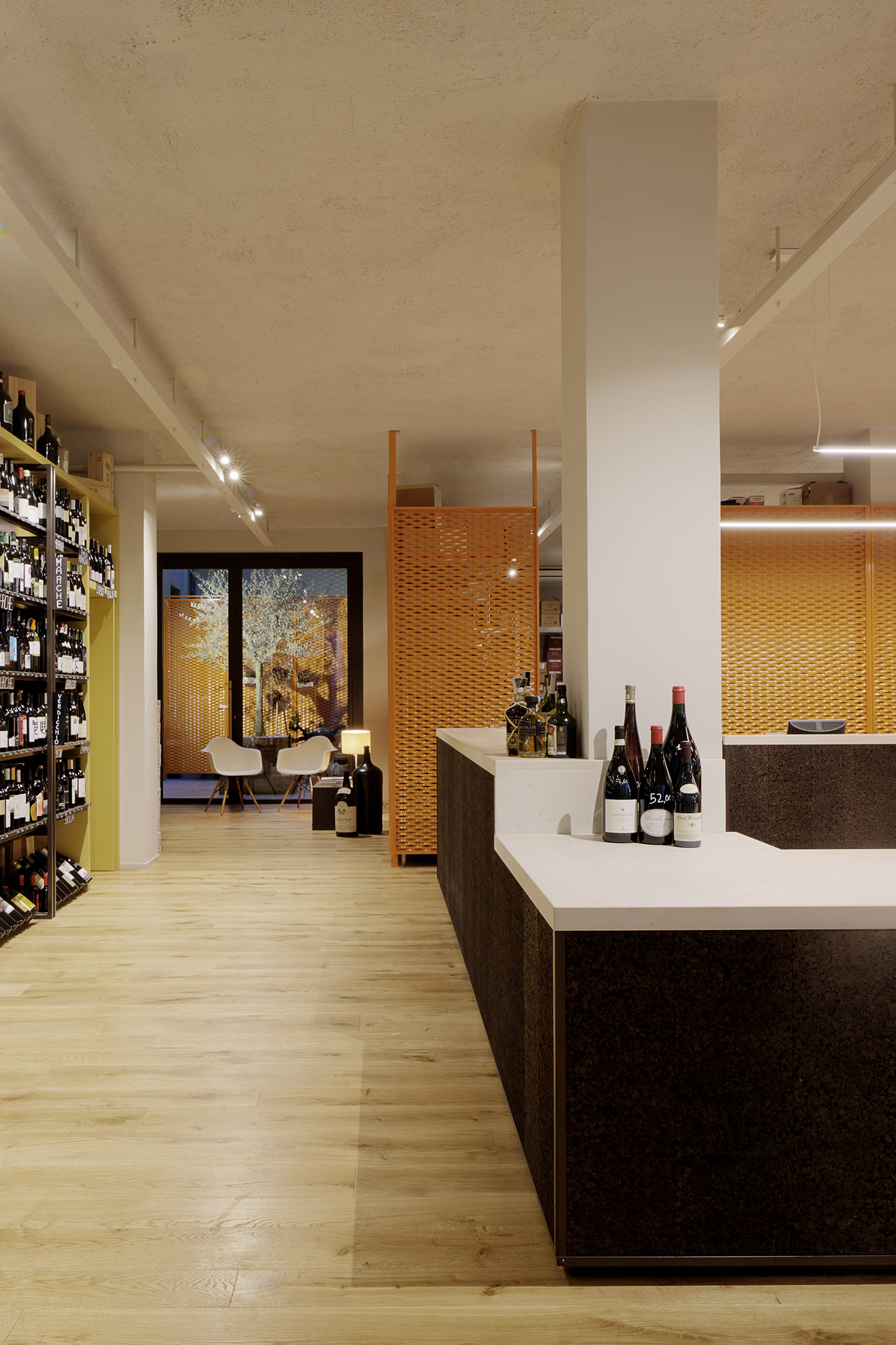 历史建筑中的现代酒庄——GALLI ENOTECA-5