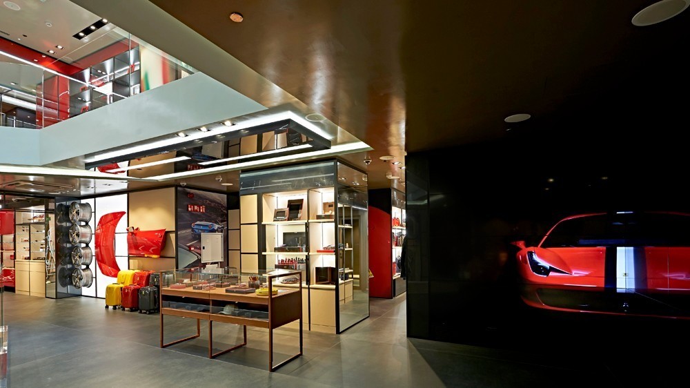 法拉利米兰旗舰店-0