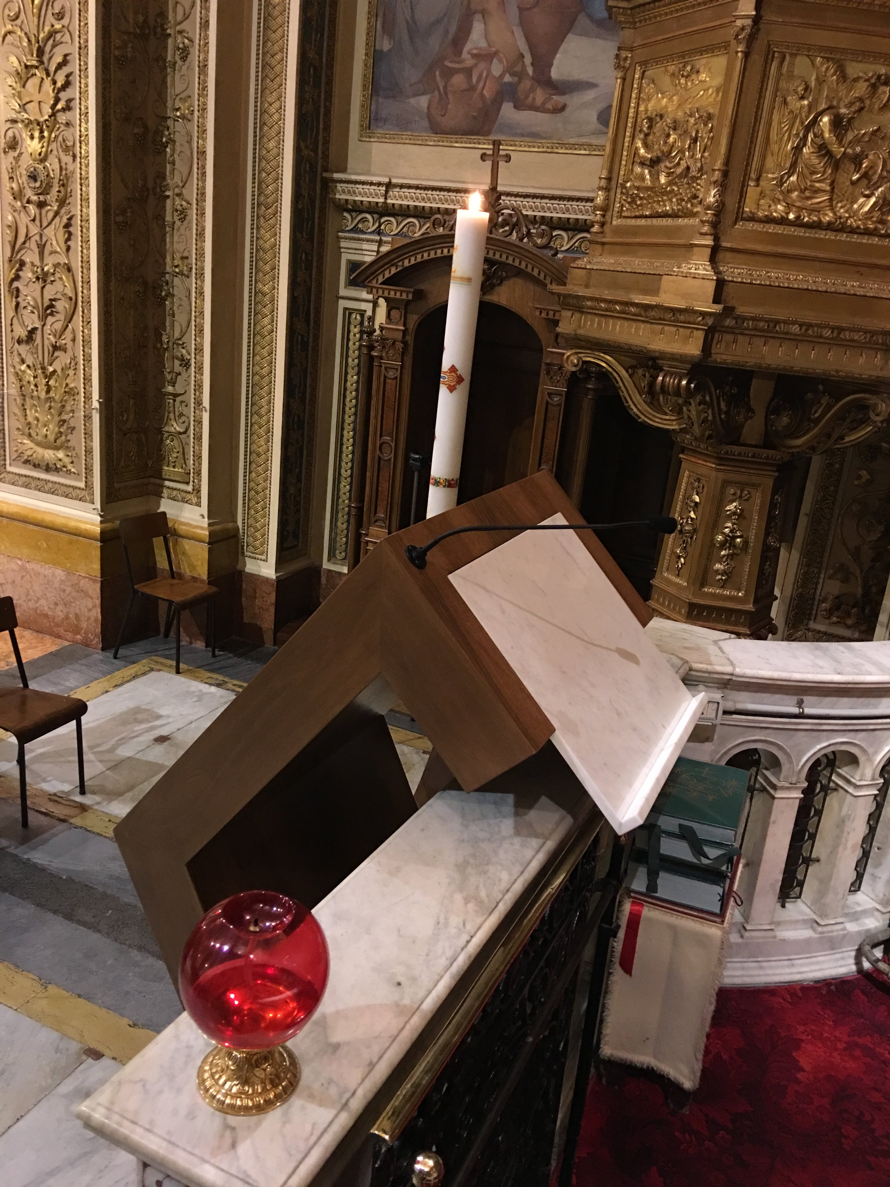 2016 年完成的"In Adorazione"项目 | 木质结构教堂的室内设计-5