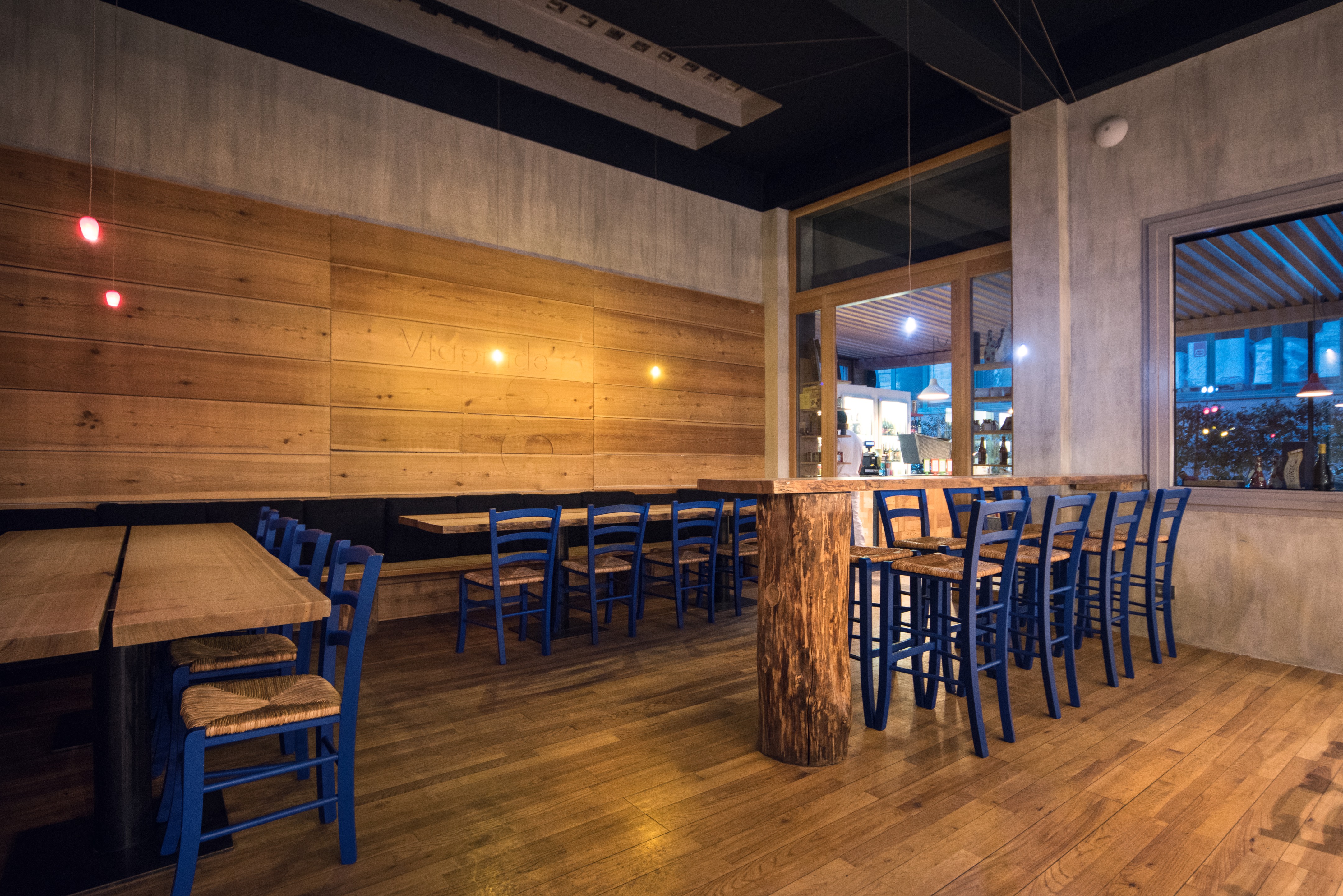 2016 年完成的 Viaprade8 酒吧餐厅设计-2