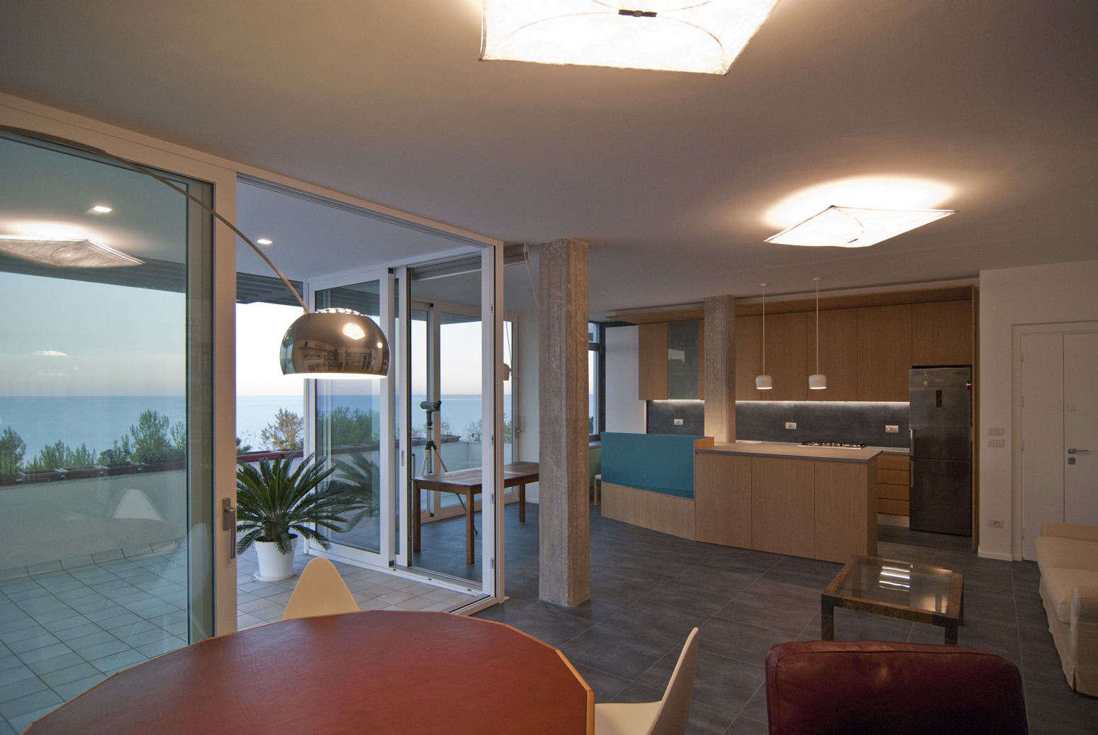 海景公寓的室内设计之旅 | 打破界限，融入海洋-52