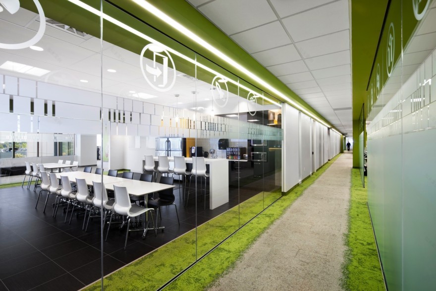 Montreal Merck 总部 · 现代共享办公空间-7