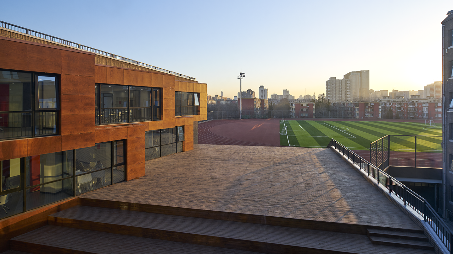 北京大学附属中学教学楼室内设计案例解析-1