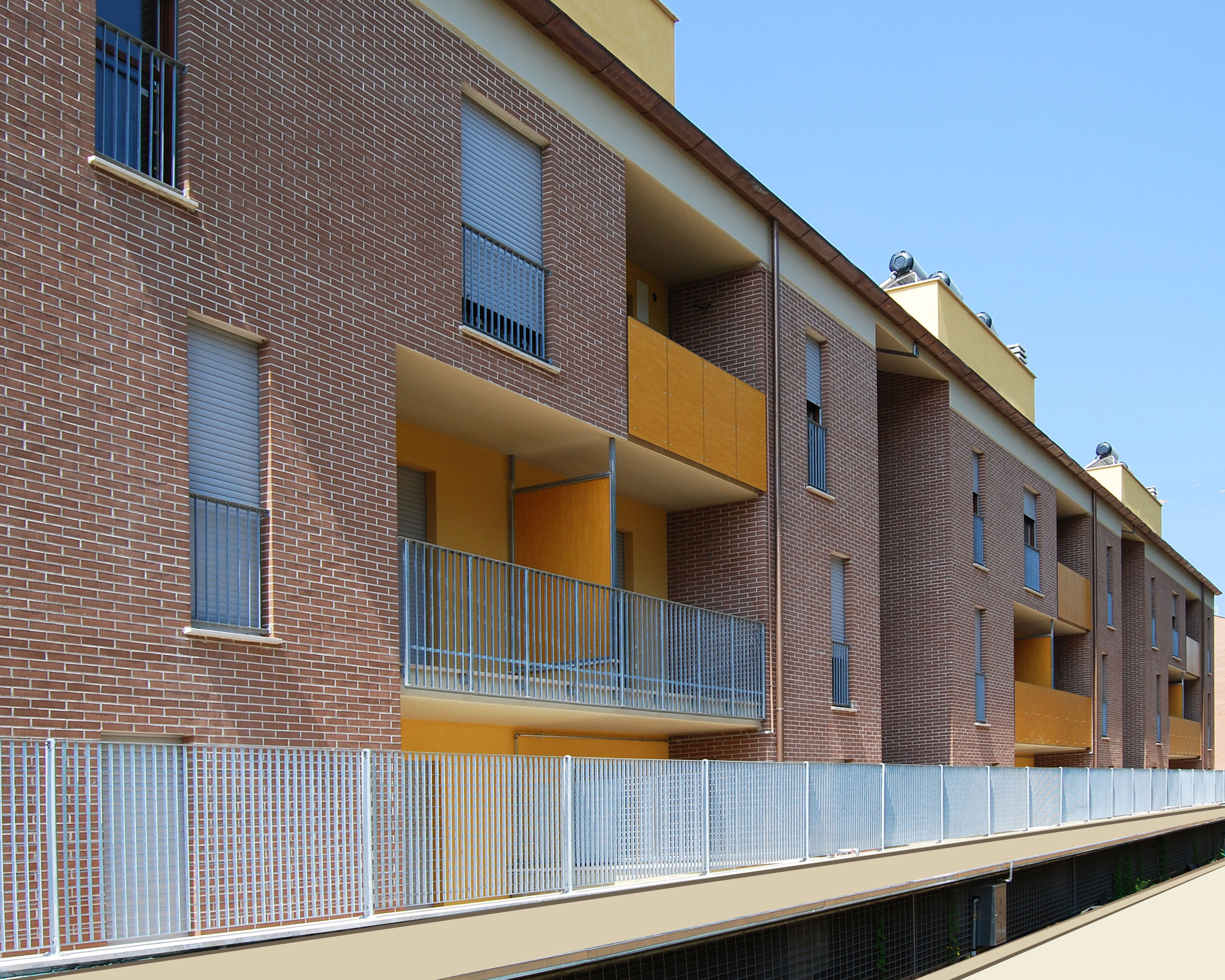 创新材料与节能设计的多家庭住宅-13