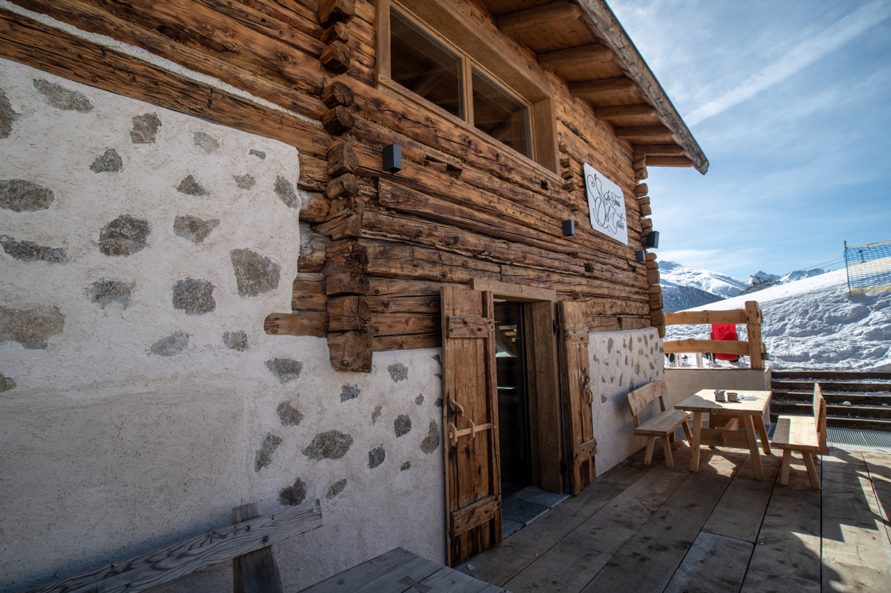 雪山之上的温馨猫舍——La Tana del Gatto 餐厅设计-50