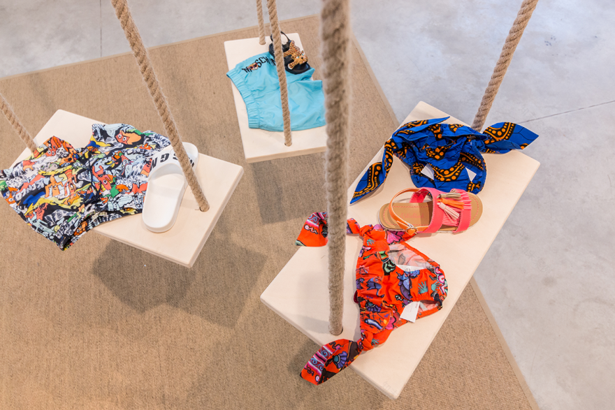 梦幻童装店“Coccole Bimbi”-15