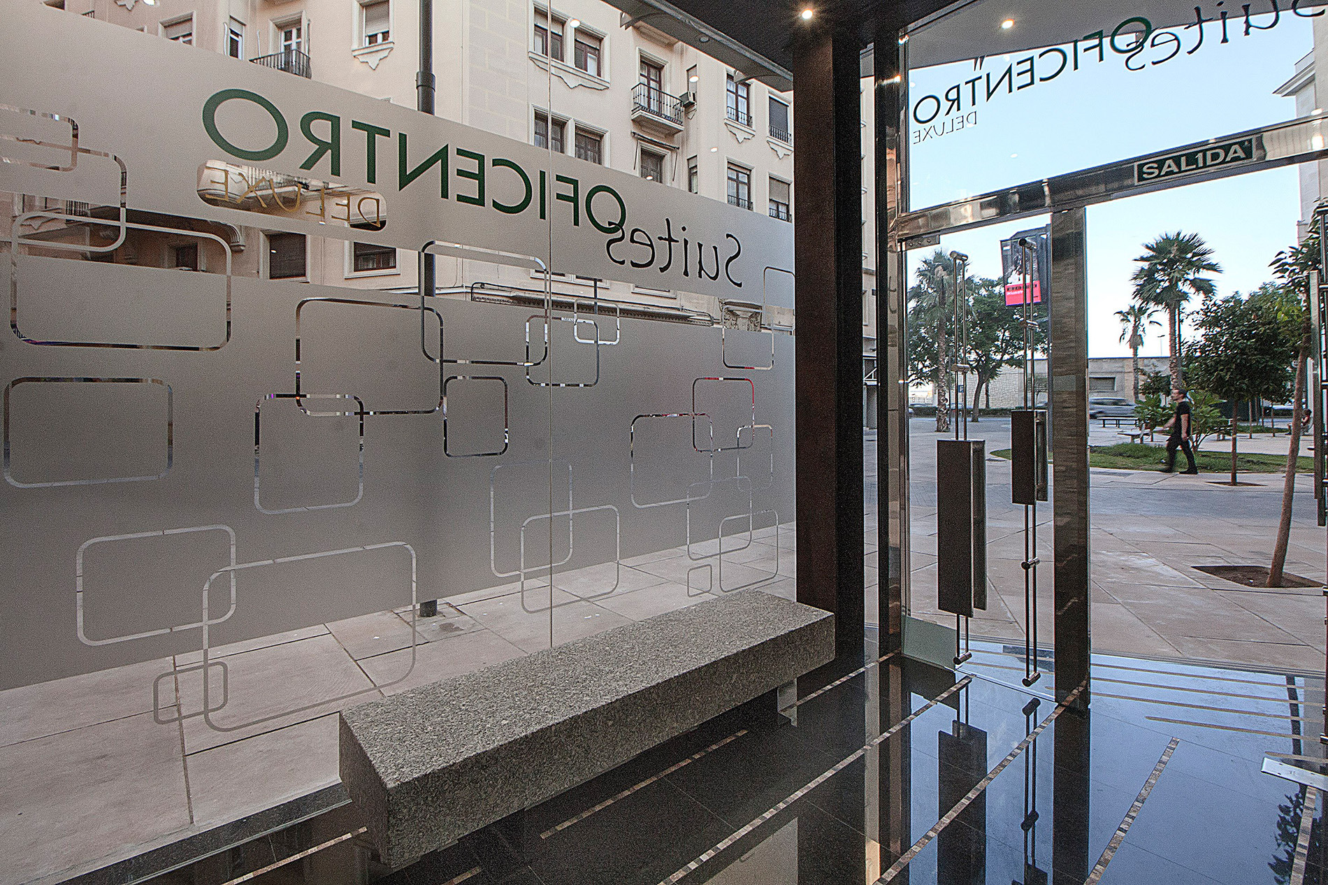 马德里 Oficentro 套房酒店——现代与自然的完美融合-22