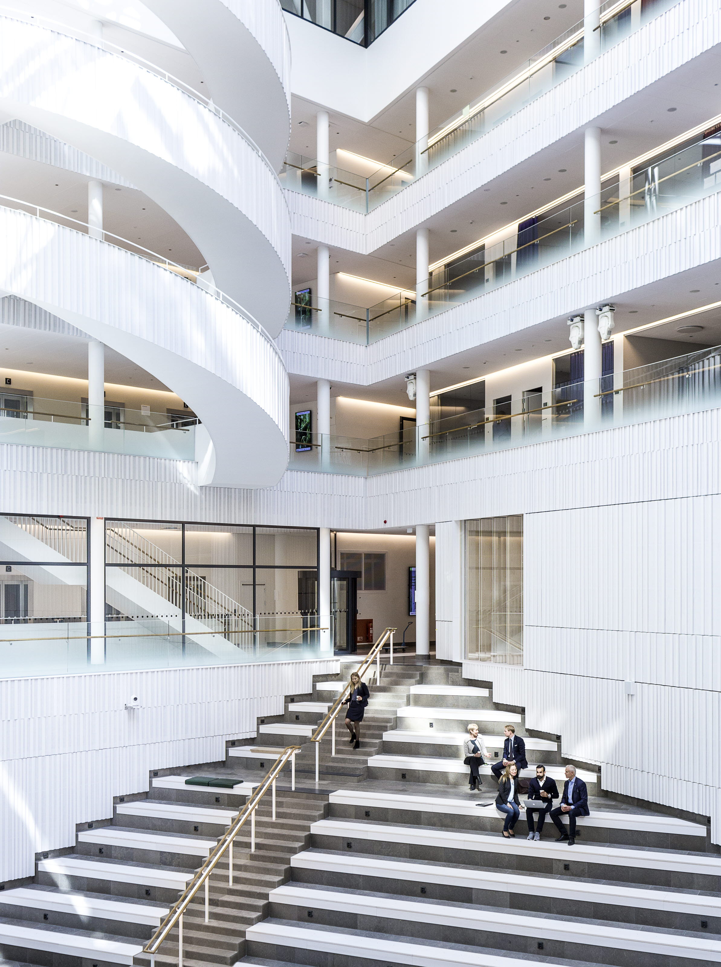 SEB 银行总部办公室照明设计-6