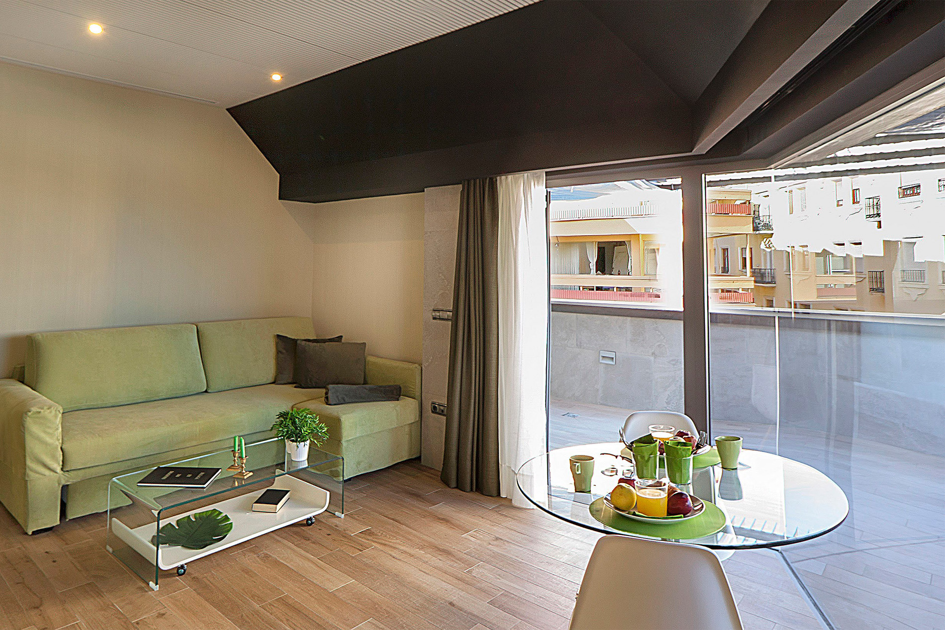 马德里 Oficentro 套房酒店——现代与自然的完美融合-13