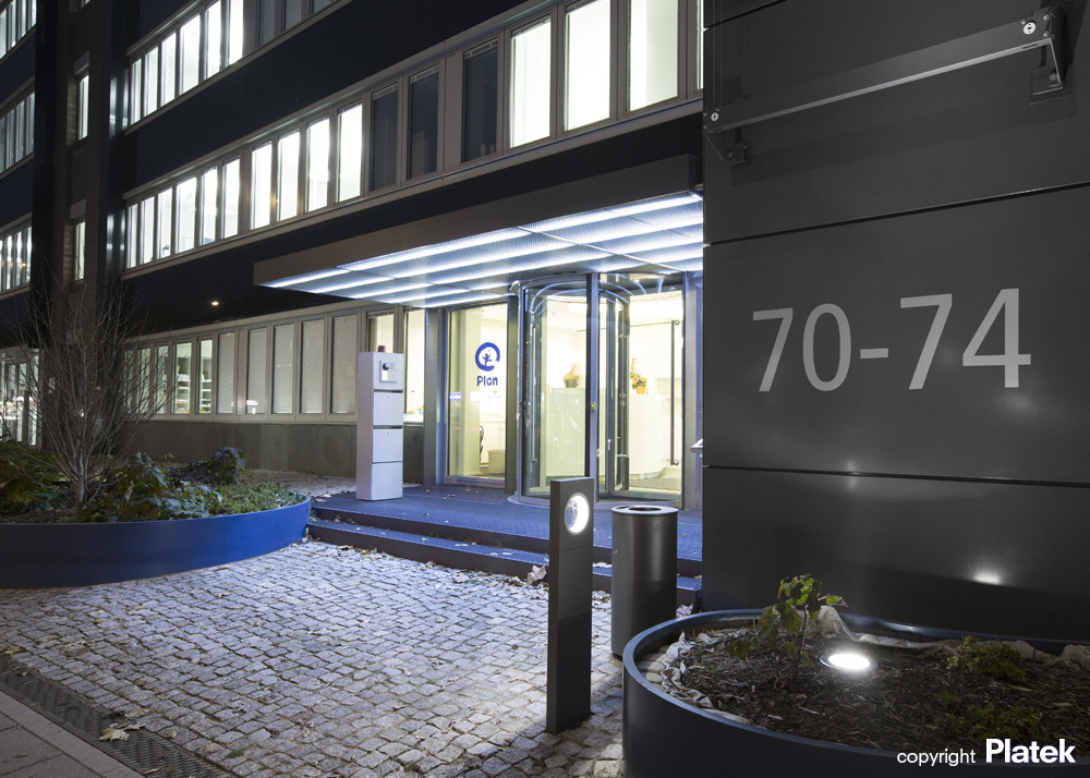 汉堡 Plan International 办公空间——公共花园式办公新体验-3