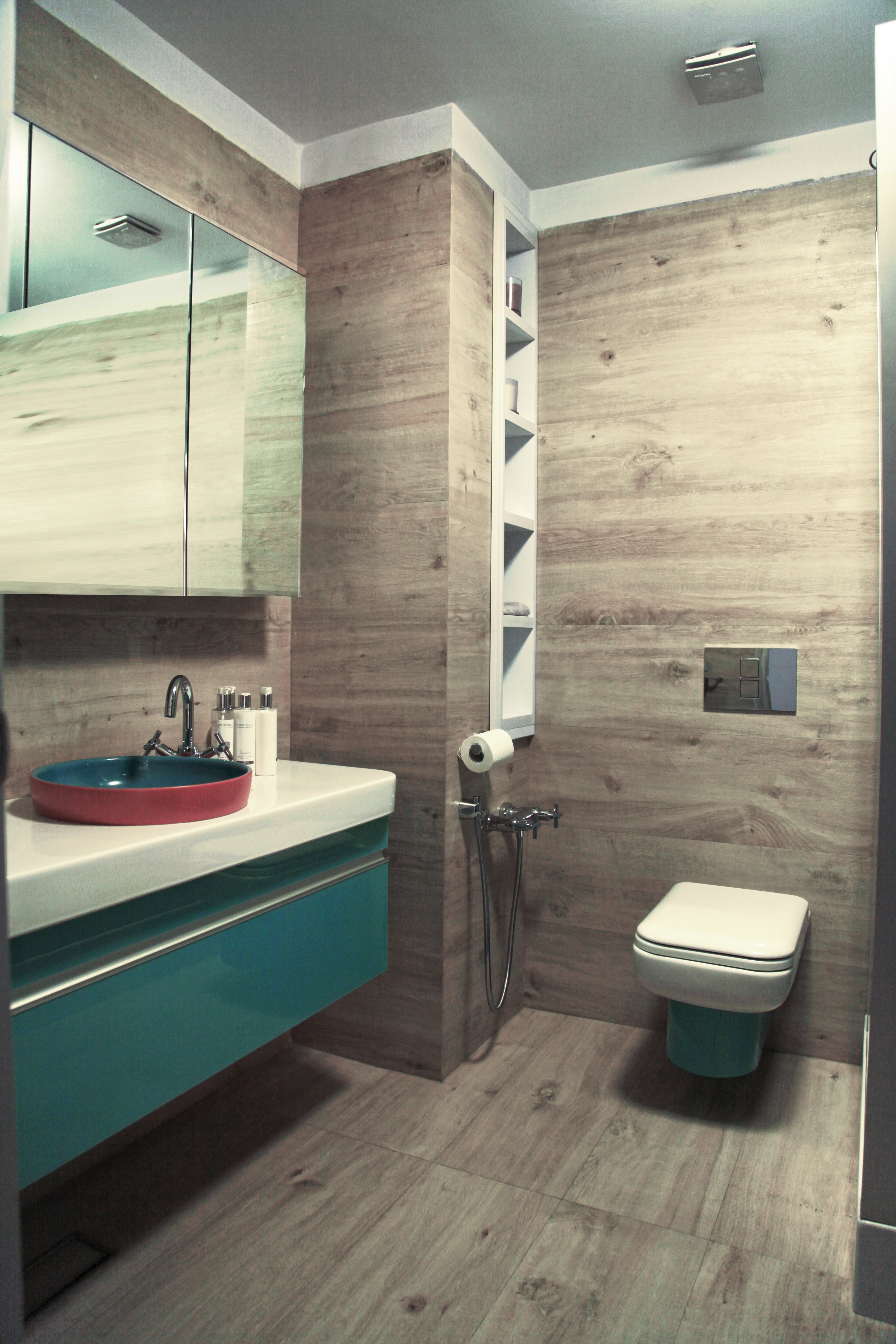 2012 年完成的 Tiffani 公寓室内设计案例-8