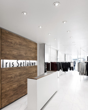 巴黎时尚品牌 Iris Setlakwe 旗舰店设计