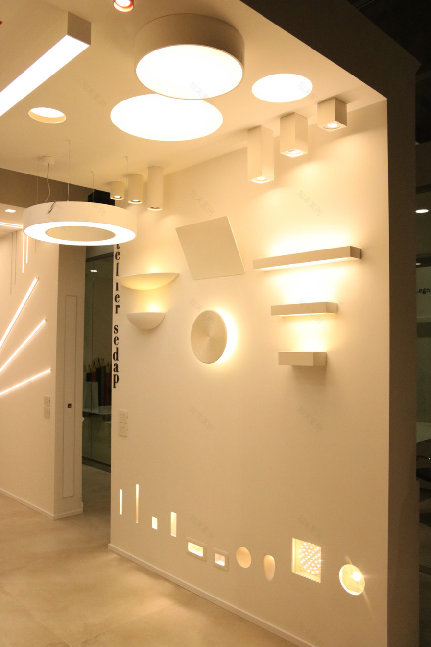 2016 年意大利 Showroom TIBERII 室内设计案例-25