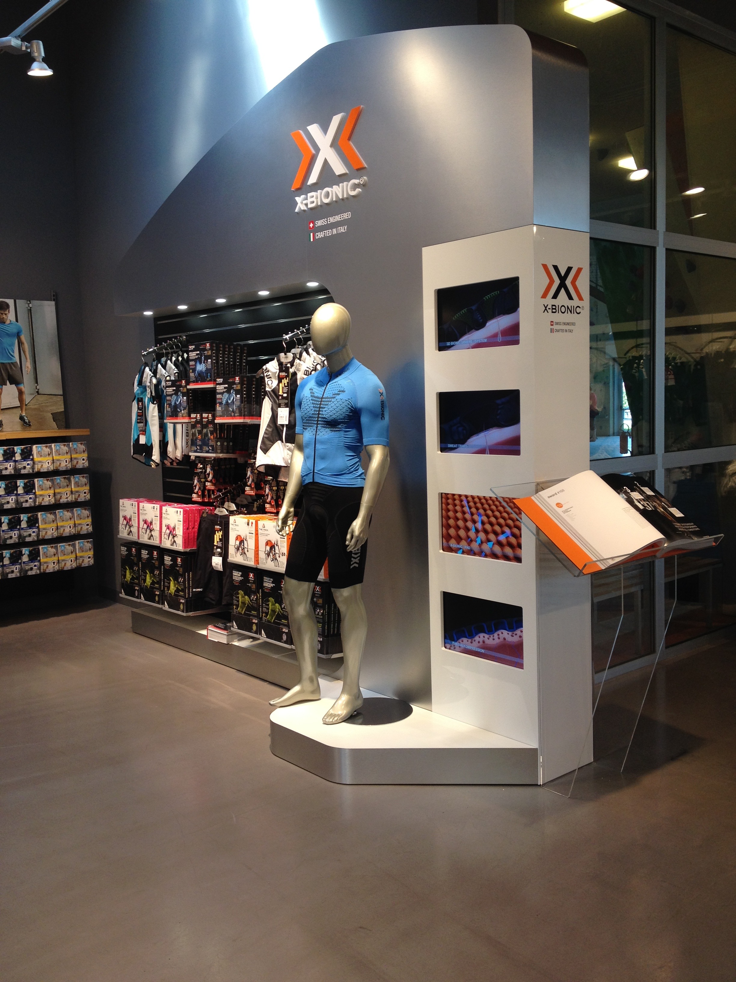 特雷维索运动中心运动员的 X 仿生显示屏·2016-7