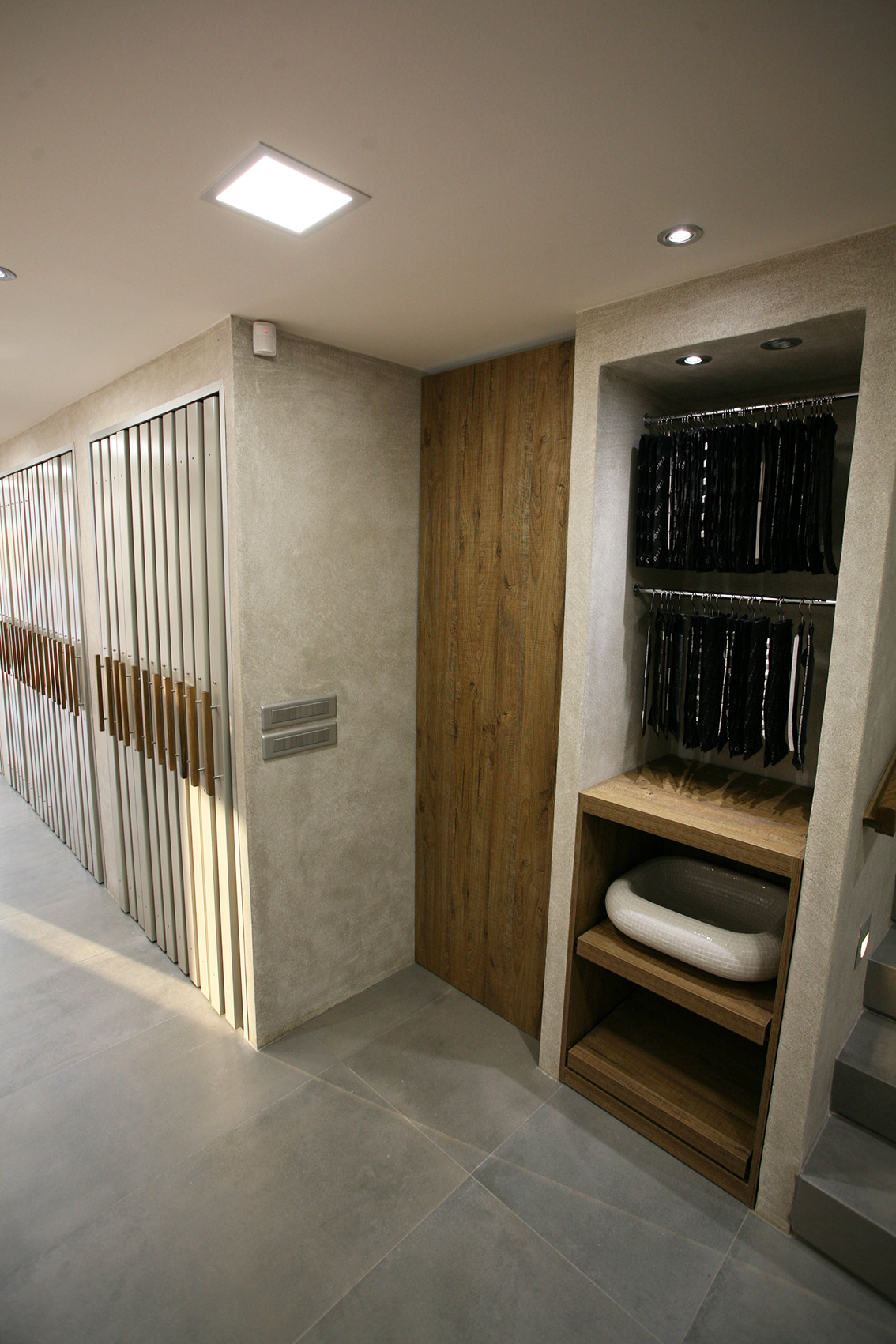 简约风格卫浴展示厅-11