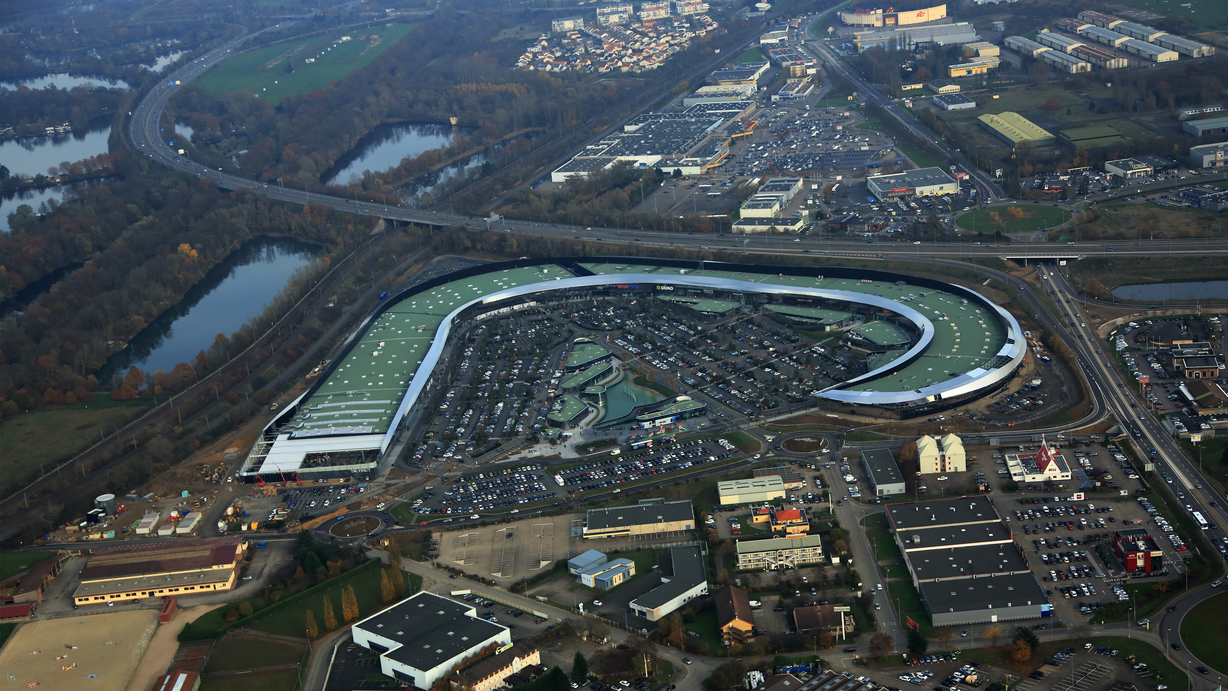 波浪 Actisud 购物中心-1