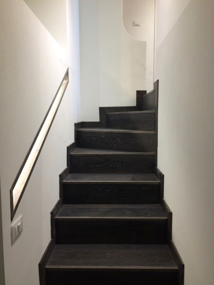 意式乡村风格别墅翻新,打造温馨亲子空间-21