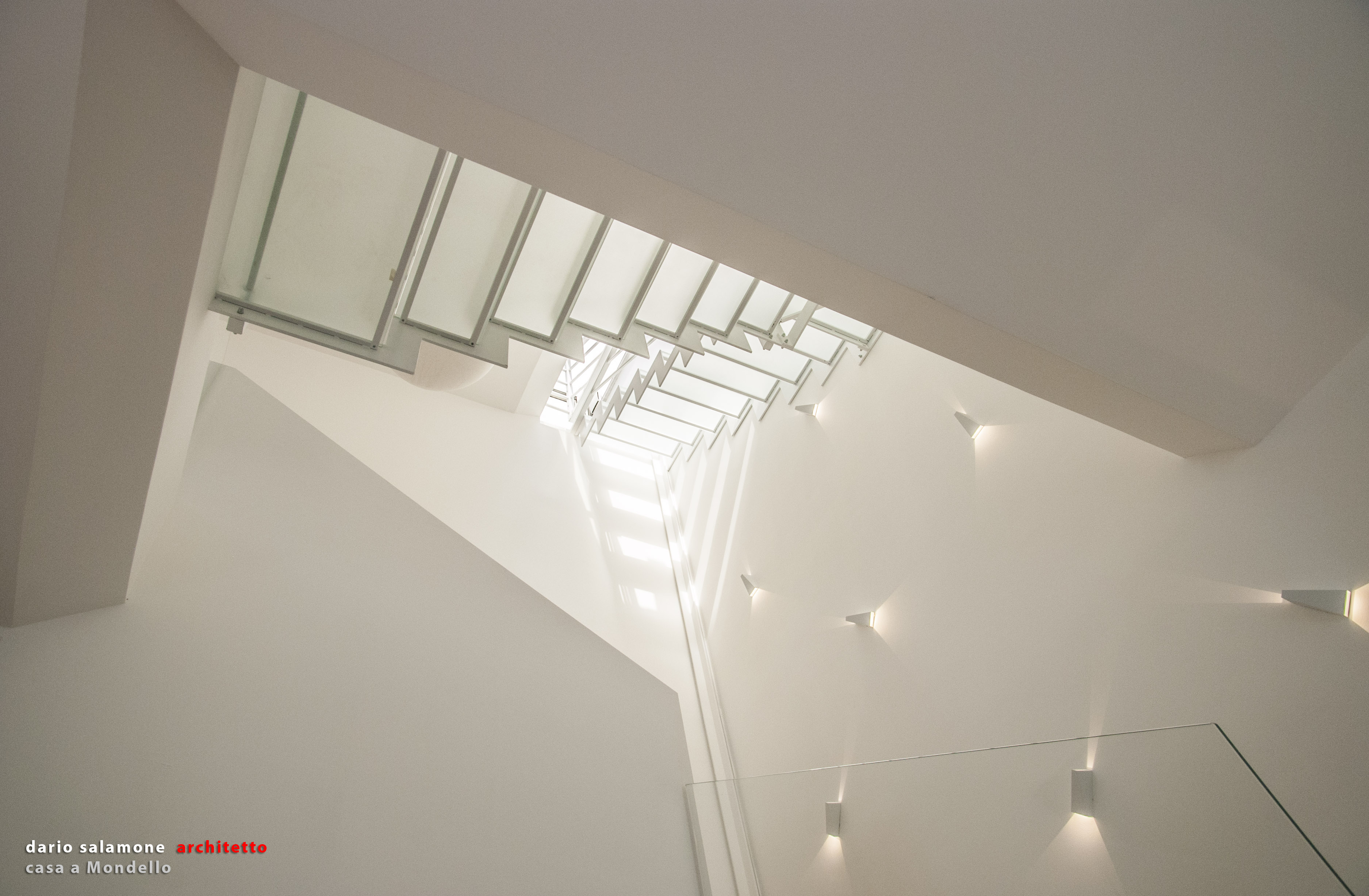 2018 年蒙德尔别墅双家庭室内设计案例-2