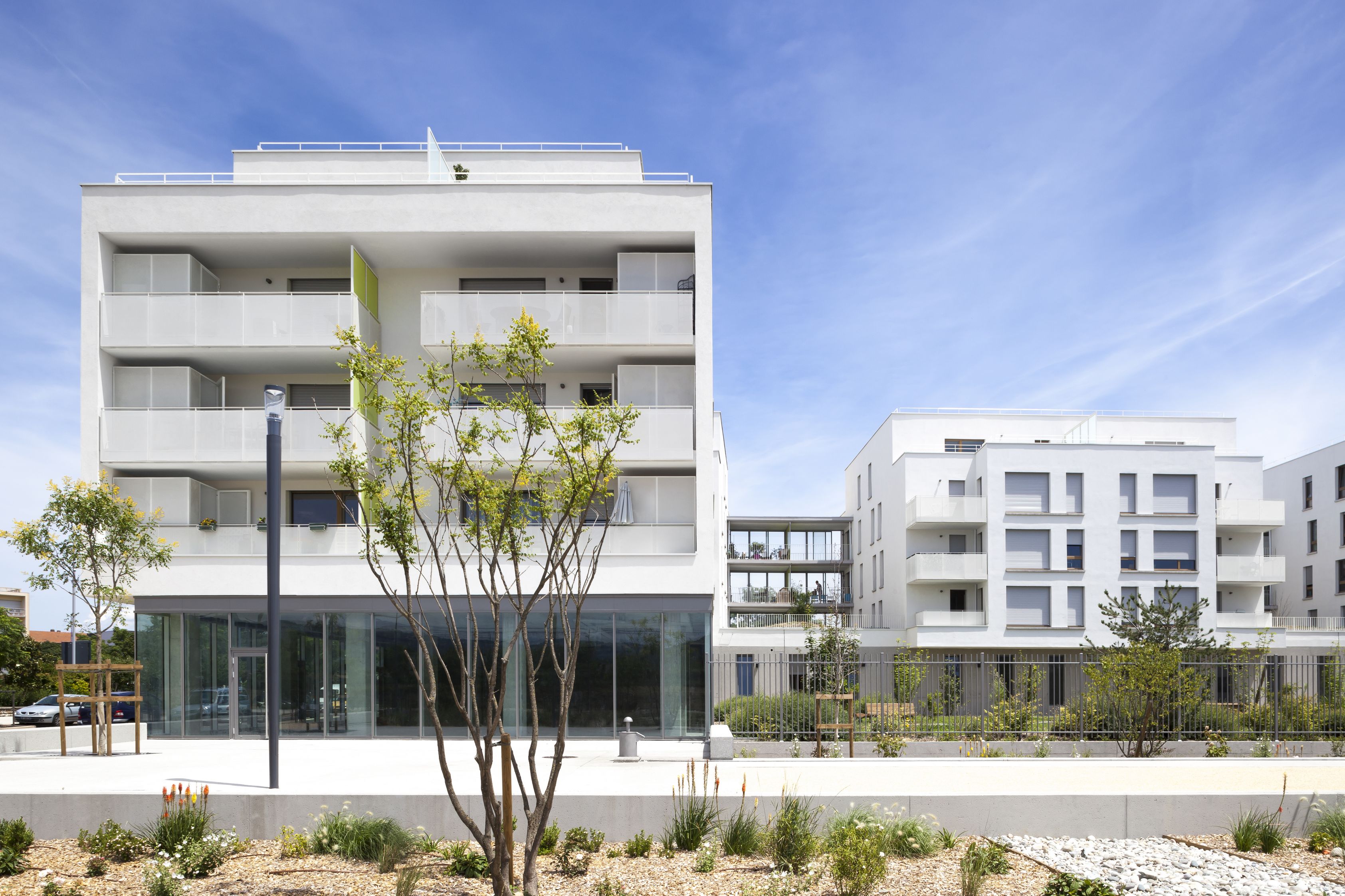 Bourg-lès-Valence 市 BBC+ 公寓 | 绿色环保、高效节能的设计典范-6