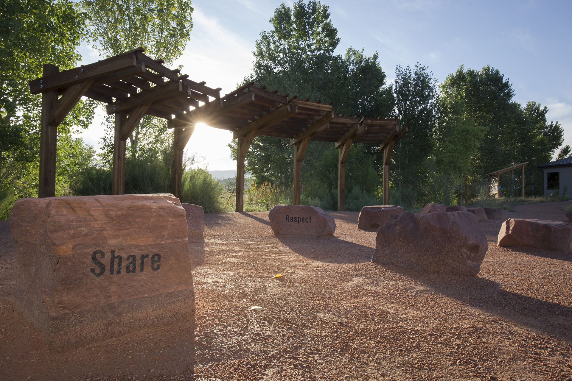 帕拉纳加特国家野生动物保护区游客中心-3