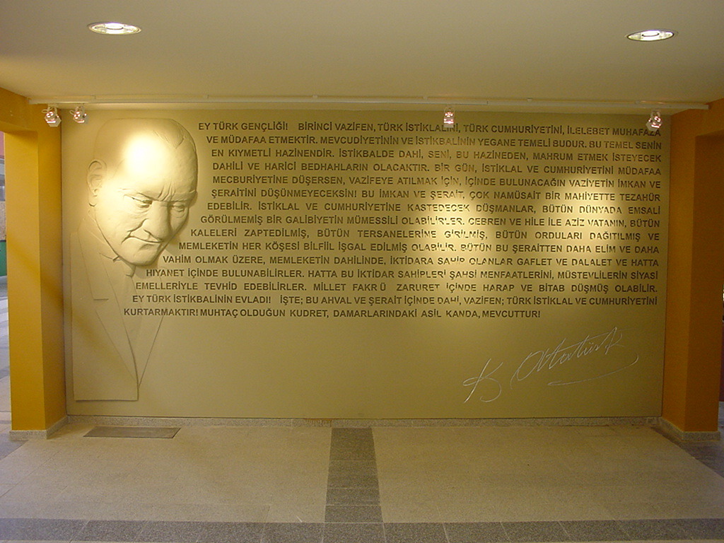 NURİ BERMEK PRELIMINARY SCHOOL 室内设计-18