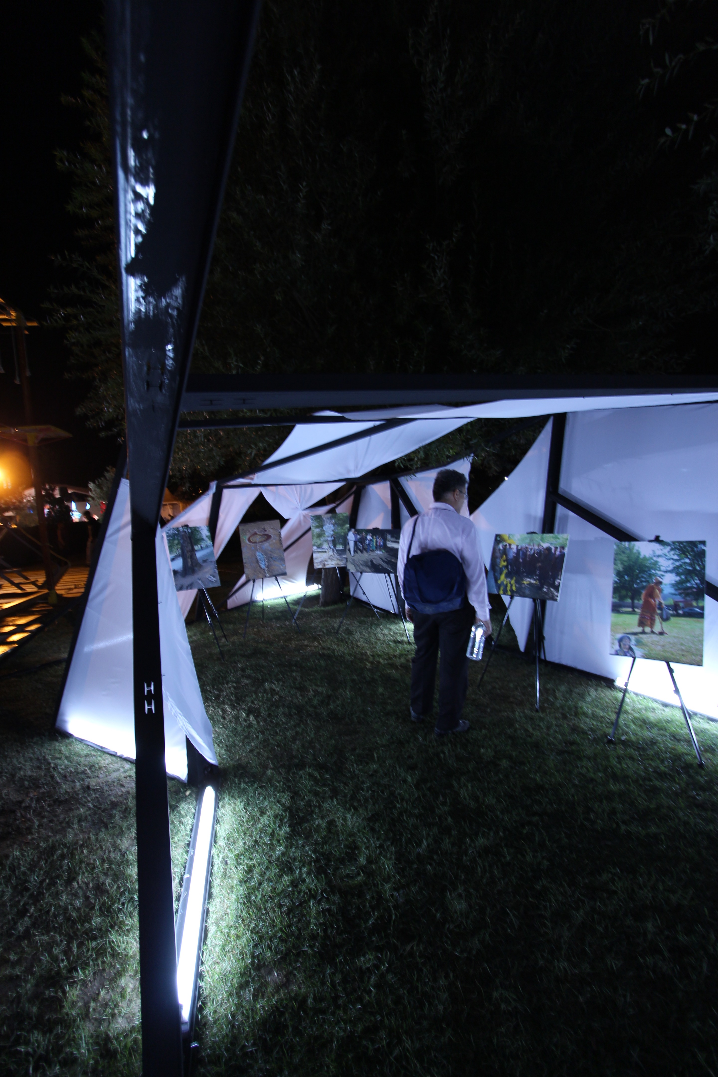 2015 年完成的 Tehran 市政厅 Pavilion 摄影空间-5