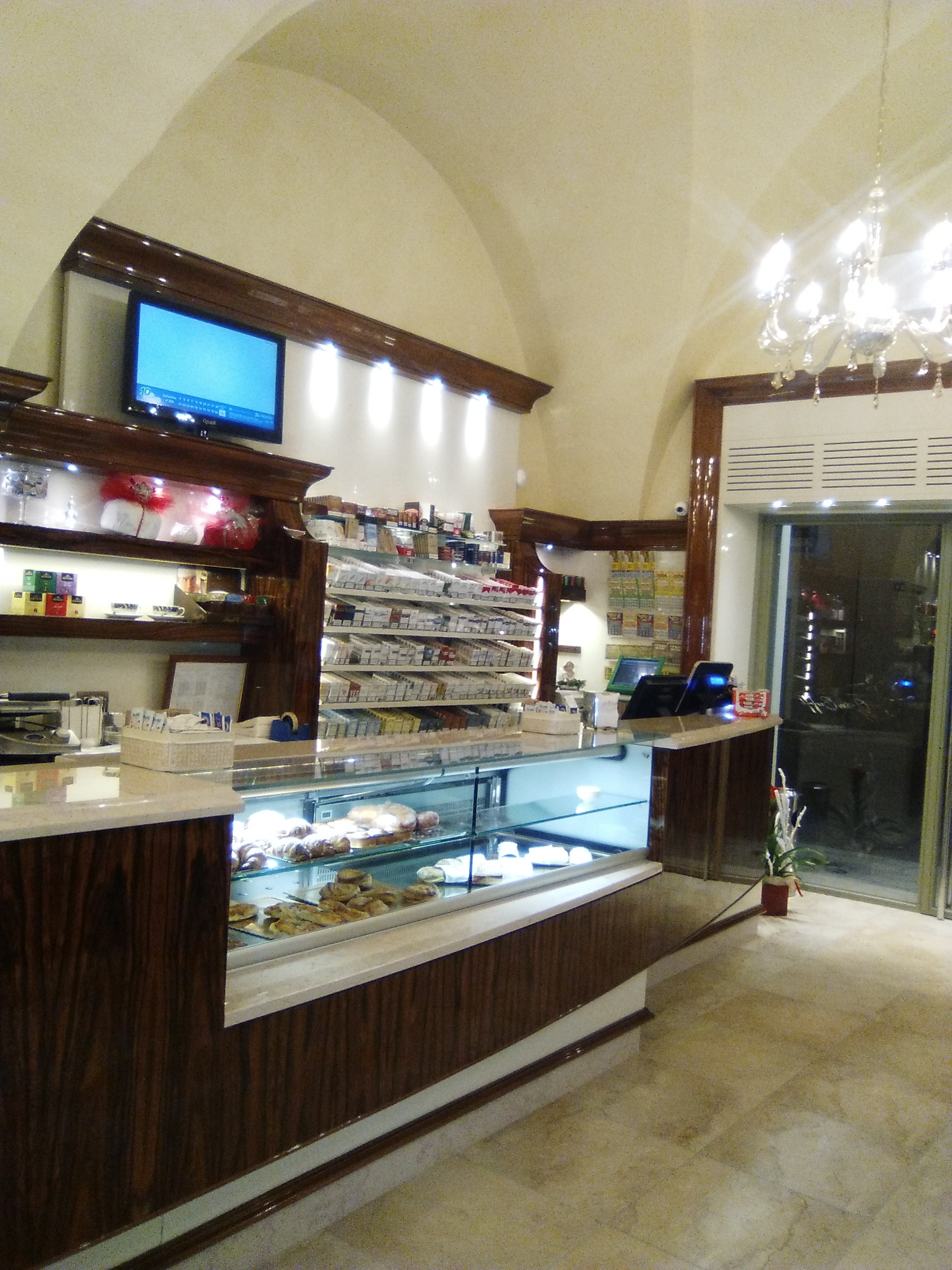 2016 年完成的意大利风格咖啡馆设计-27