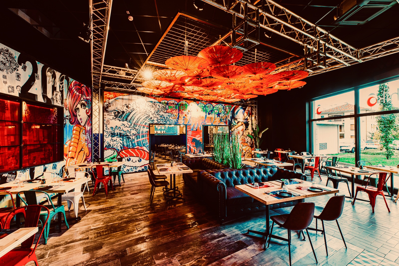 炫彩都市·日本动漫风餐厅设计-2