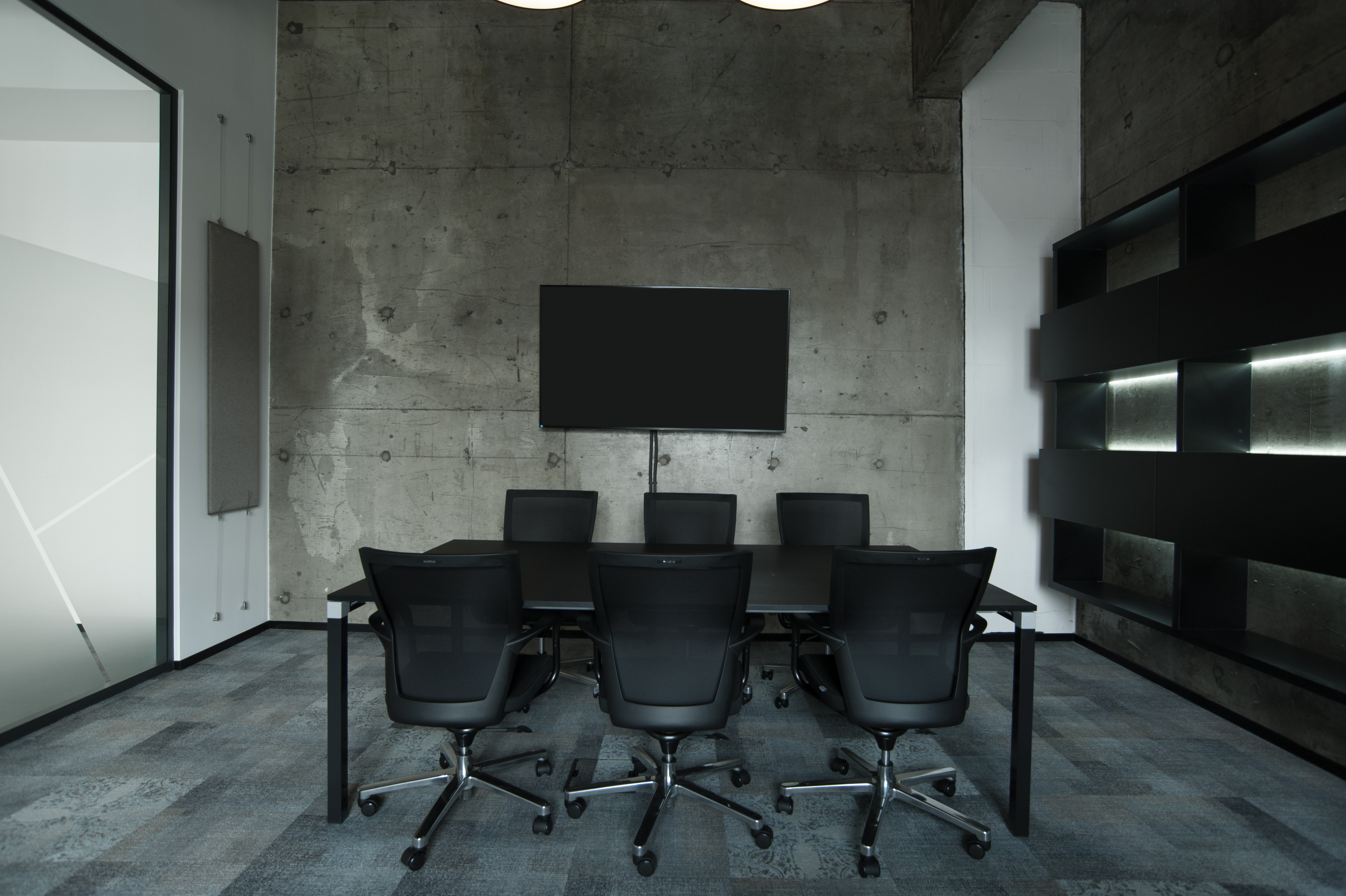 align technology 办公室-- 工业风与舒适的完美结合-4