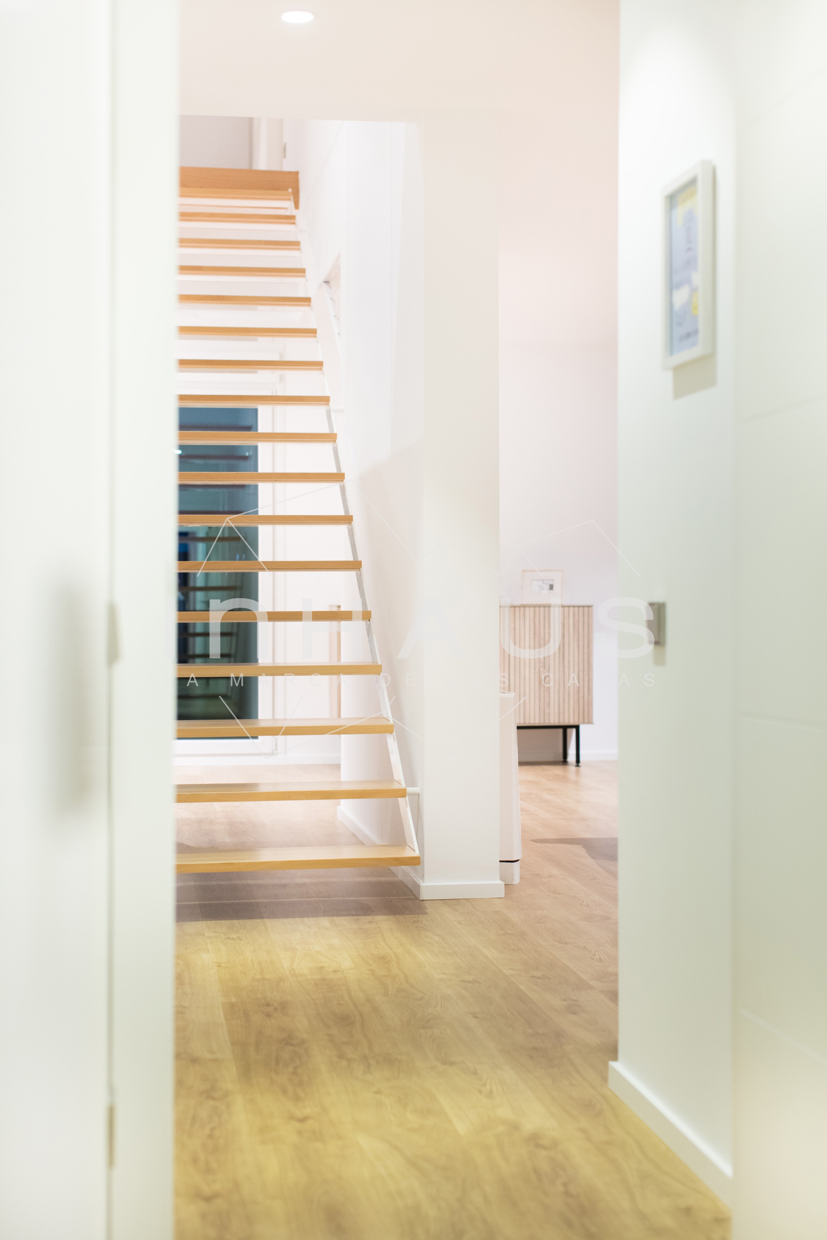 模块化打造的家庭住宅——塔拉戈纳美景之家-18