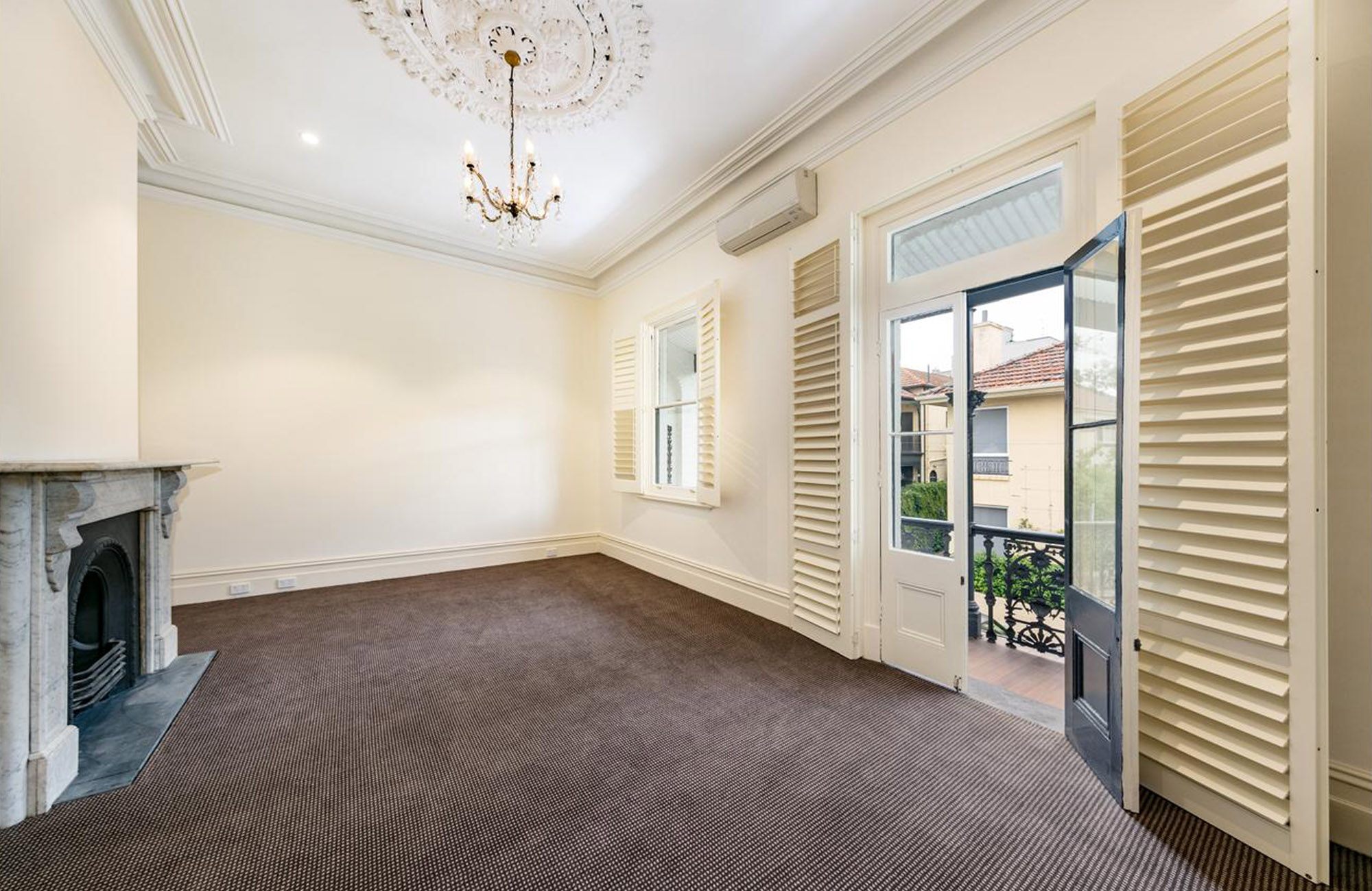 南亚拉 19 世纪老宅的现代重生-9