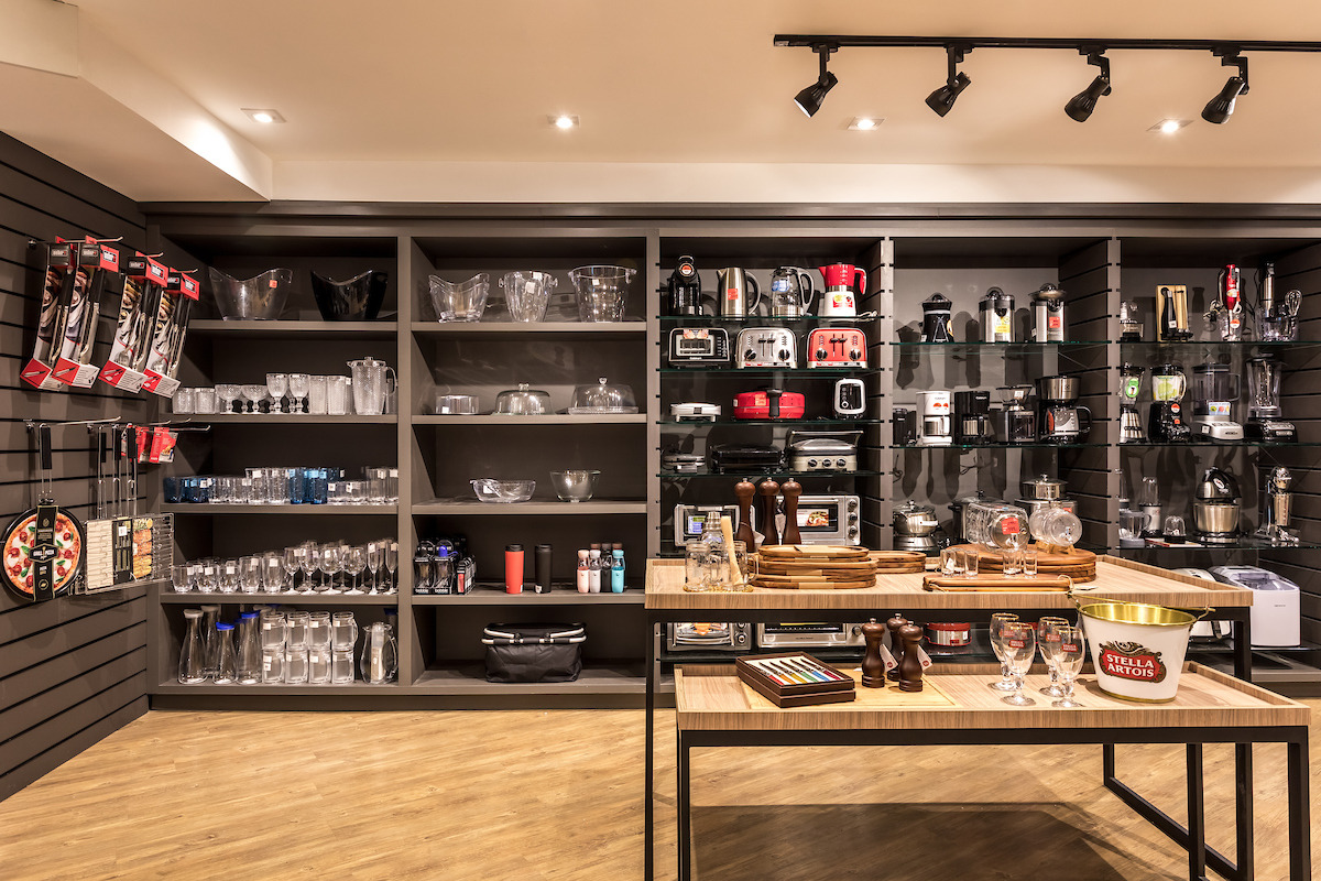 Spicy Store 多彩展示空间-5