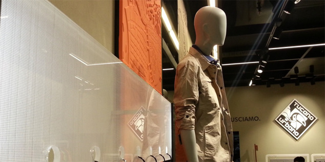 米兰风格都市骑行品牌店设计-30