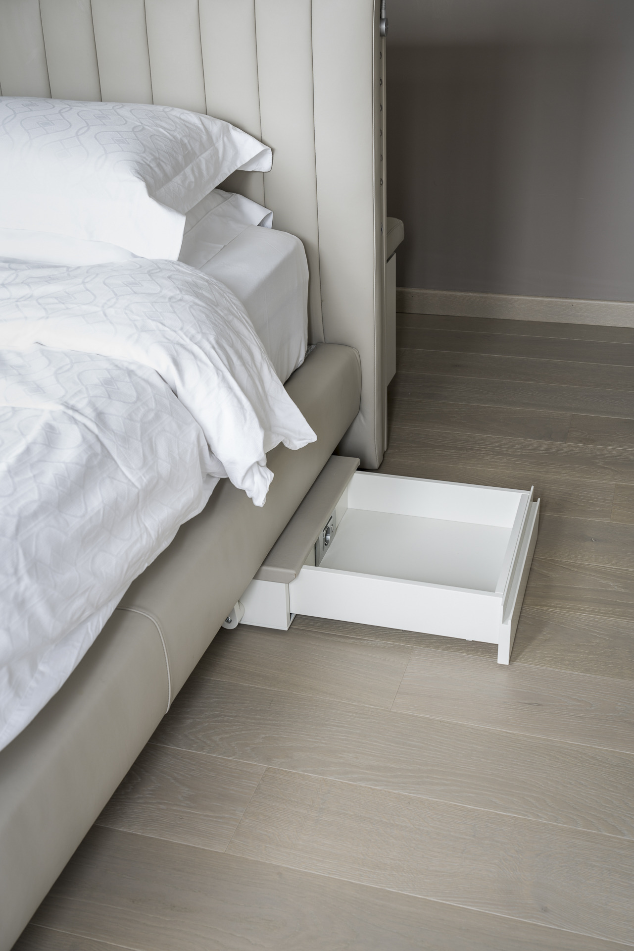 蒙特卡洛海景公寓的翻新之旅-20