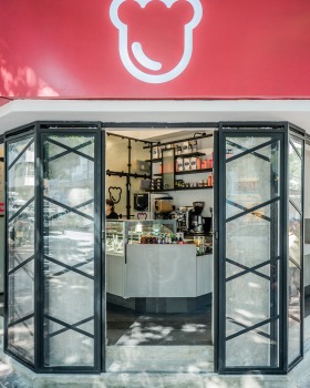 Tel-Aviv 双店"FREEZER"冰淇淋店 设计师 | Shimrit Kaufman & Lital Ophir