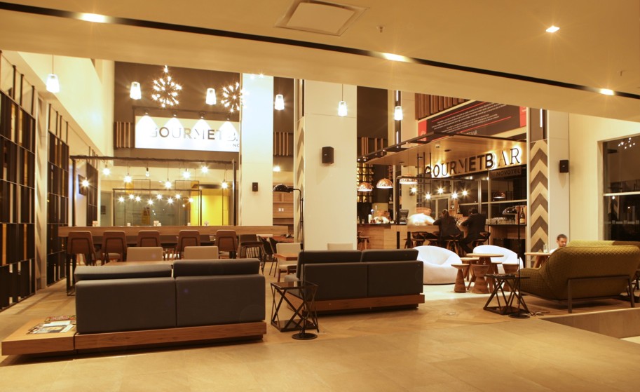 重塑酒店空间 | Novotel Valle Monterrey 酒店的现代设计-13