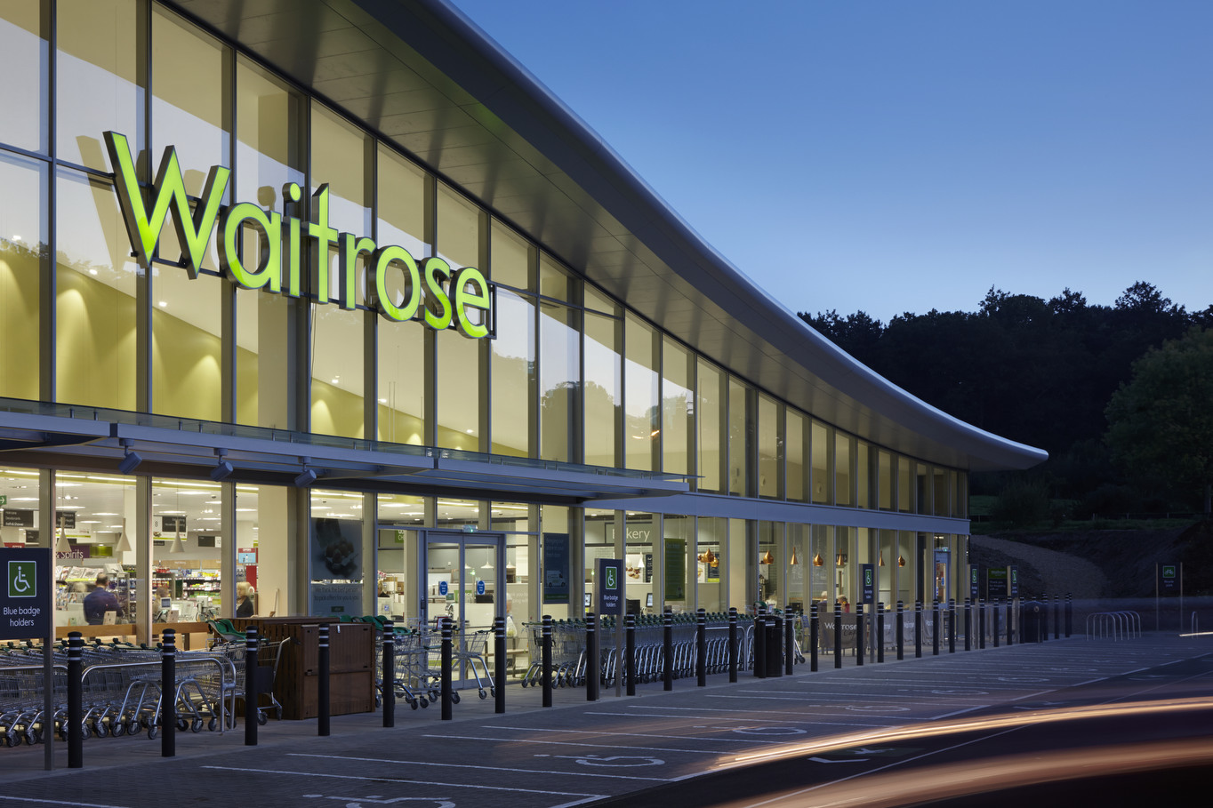 Waitrose Bagshot 绿色环保商业建筑设计-13