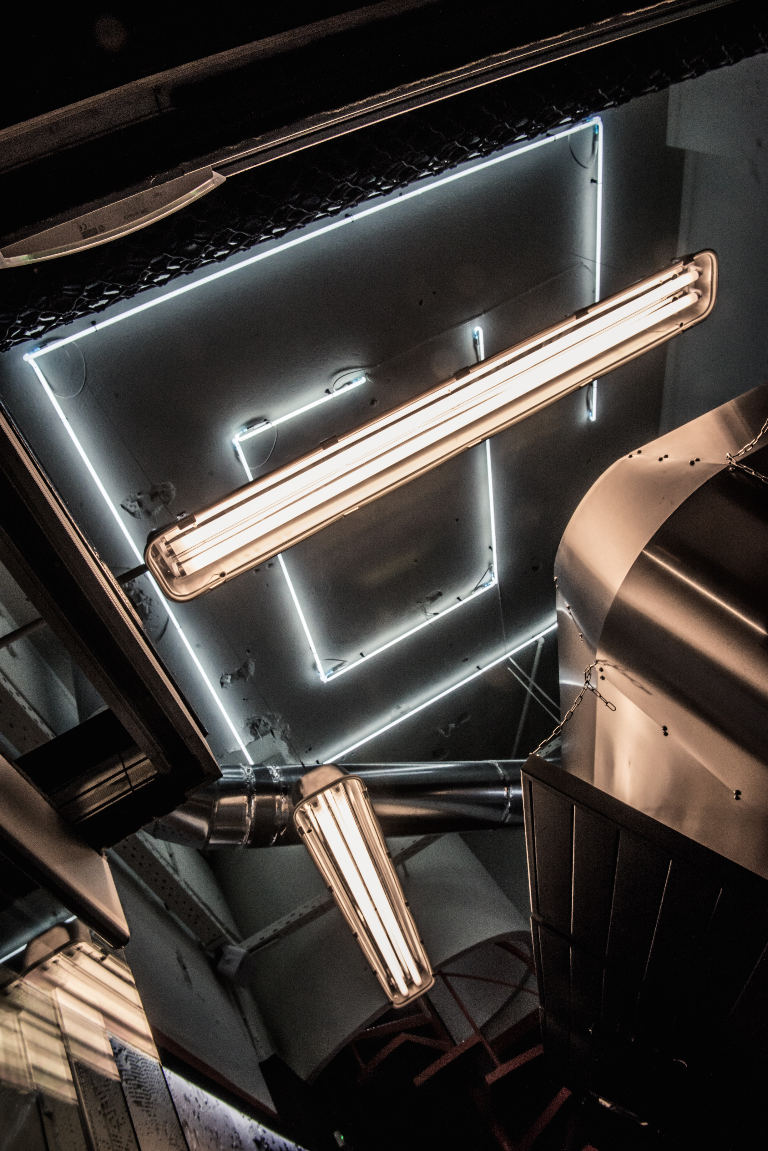 2015 年完成的混合结构餐厅设计-10