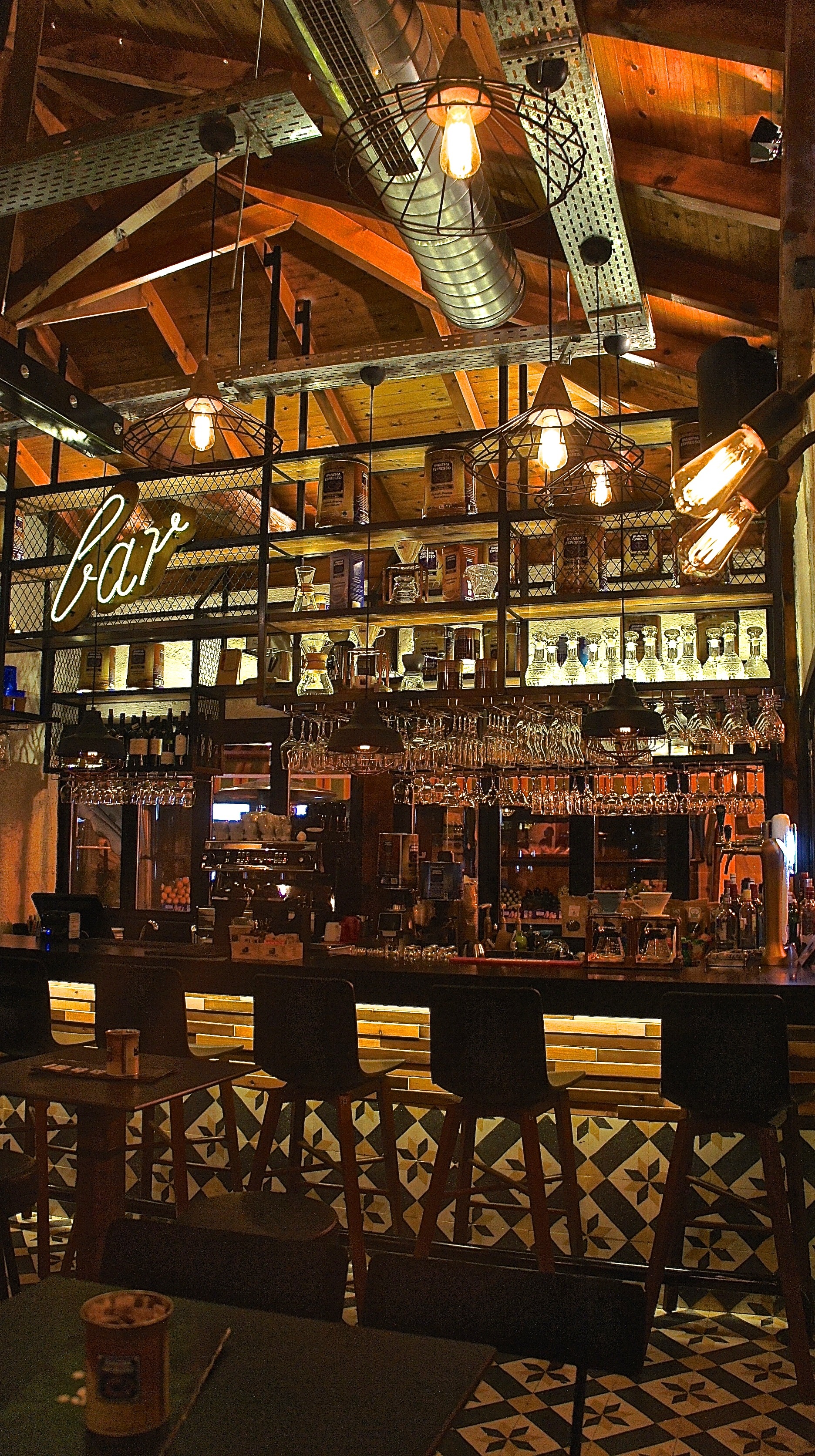 Es*co*bar 咖啡厅-0