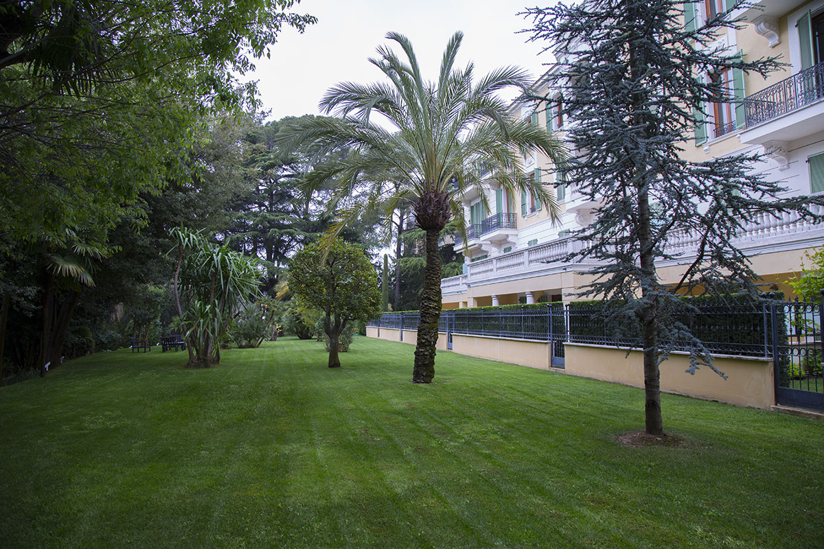 戛纳豪华别墅，舒适宜居的设计典范-46