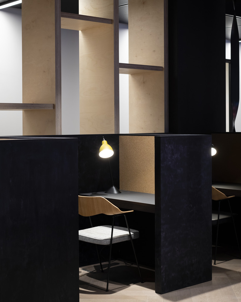 The Frames（砖,金属,玻璃的创意空间）-53