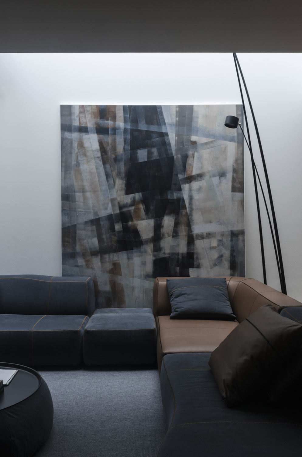 艺术之家 | 融入雕塑感的现代别墅设计-7