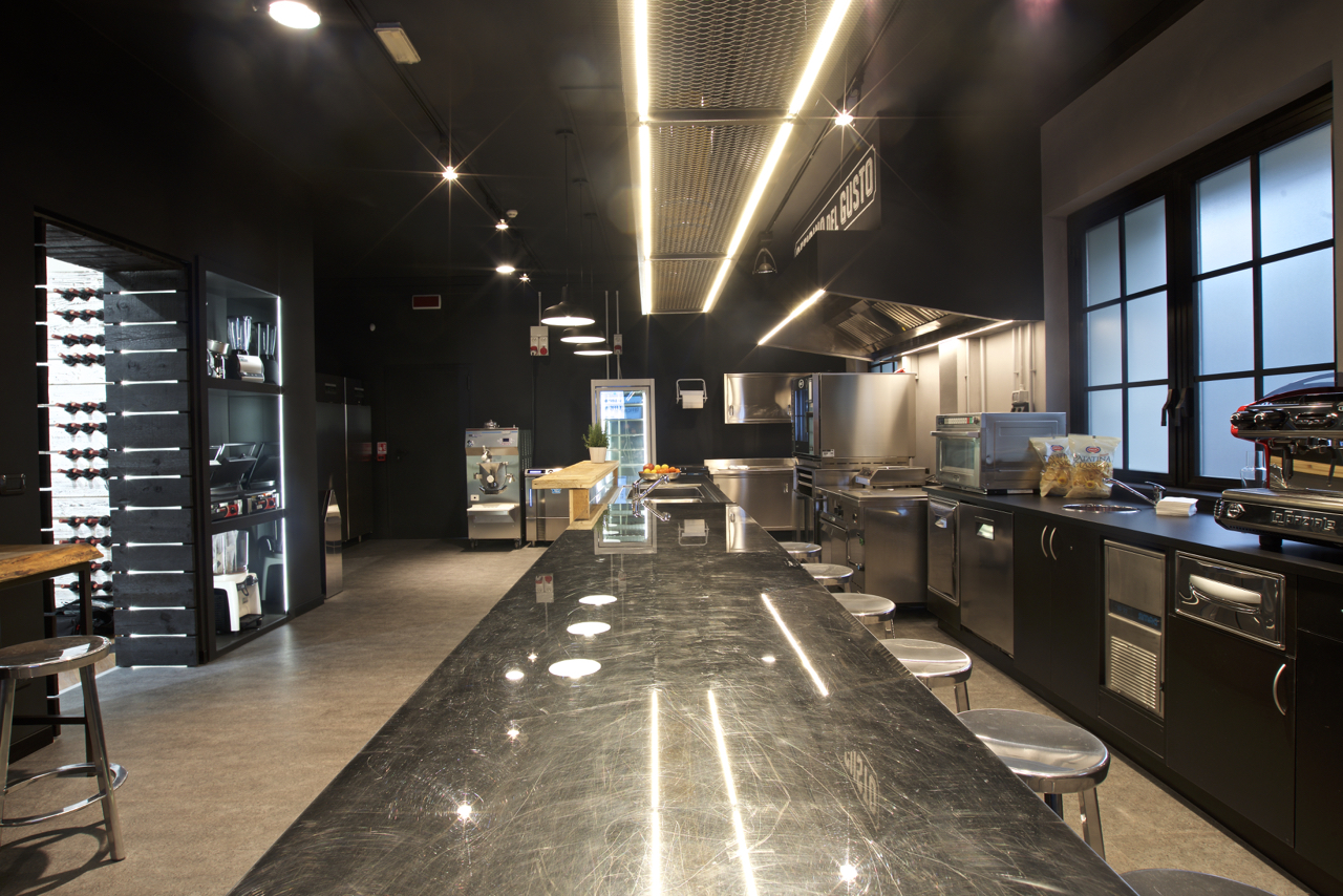 味觉工坊 | 餐饮大师与学生的创意交流空间-12