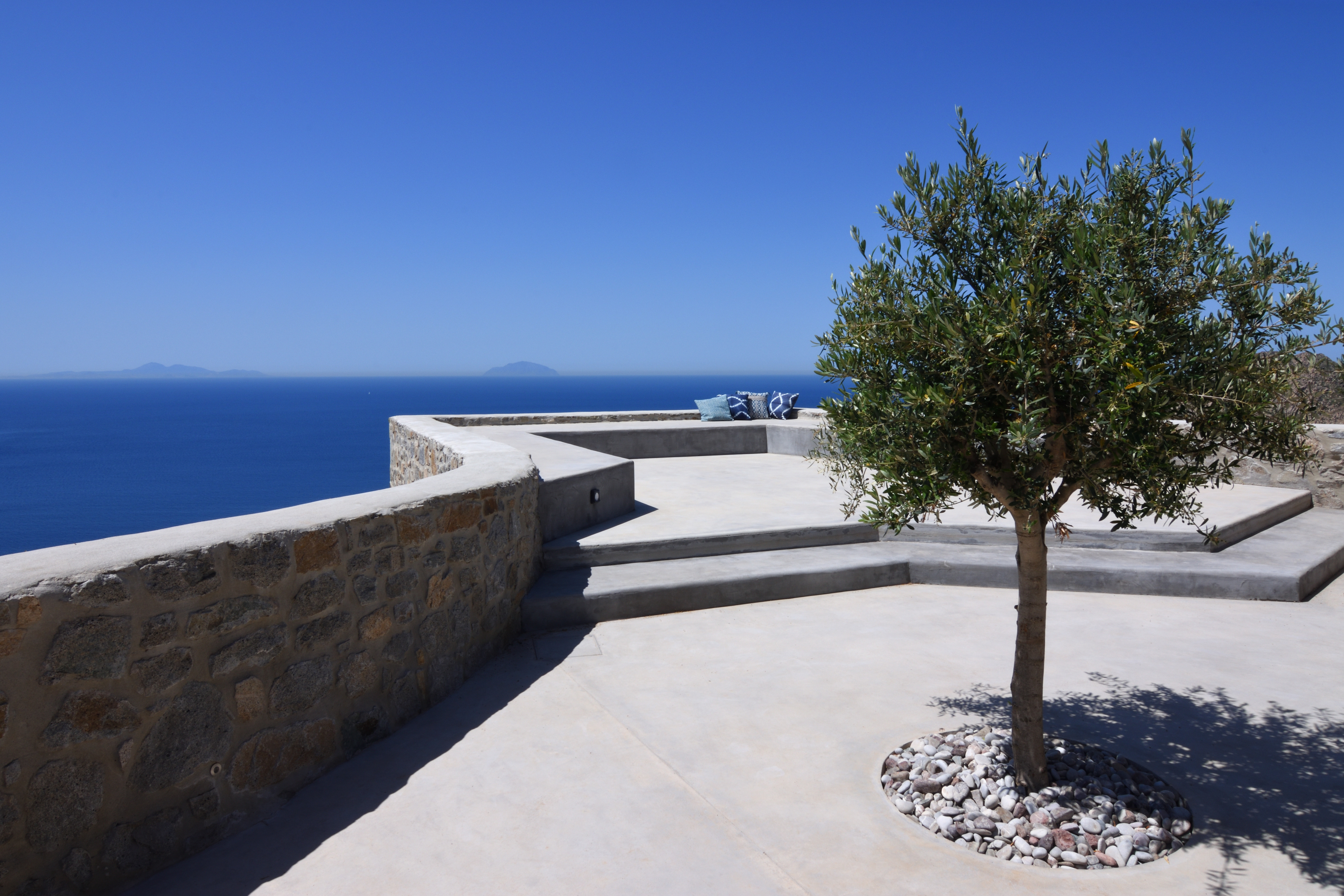 融合传统与当代的白色灵魂乡村别墅-25