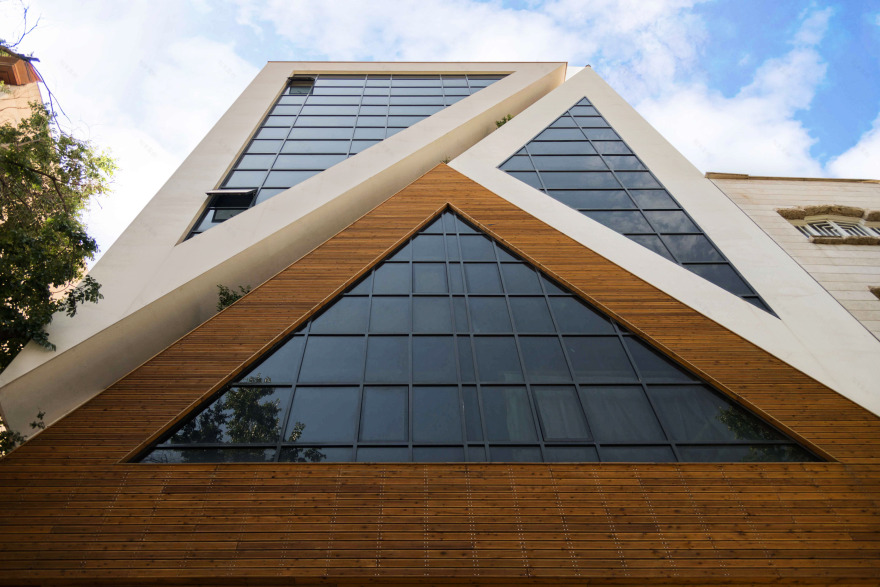 绿意盎然的设计之作——Vaezi Office-1