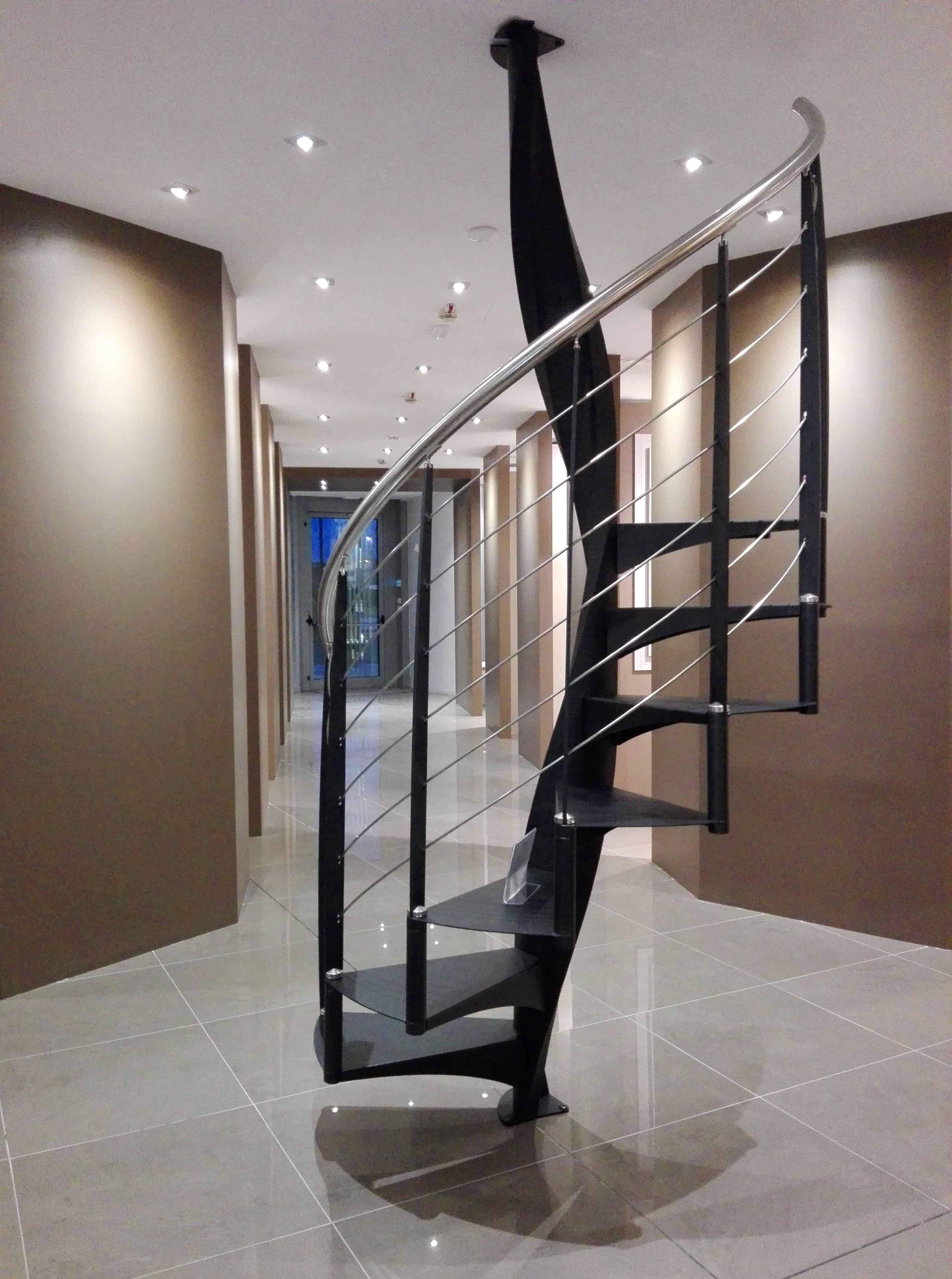 卢卡门窗展示厅-9