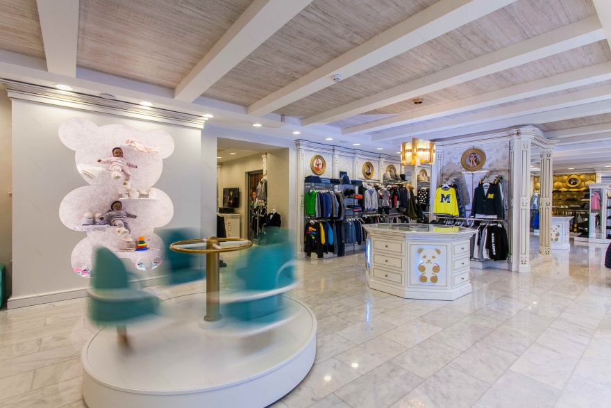 乌克兰童装店“Parad Junior”的室内设计-3